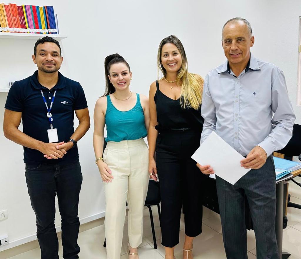 Escola do Legislativo realiza encontro com representantes do Sebrae